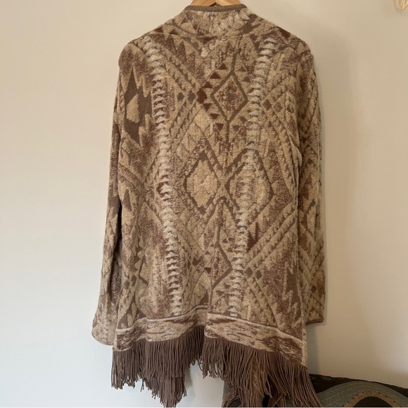 Lucky Brand Brown and Cream Geometric Cardigan - Picture 5 of 11